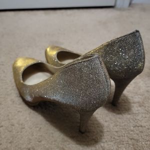 "Gilver" Heels Size 11